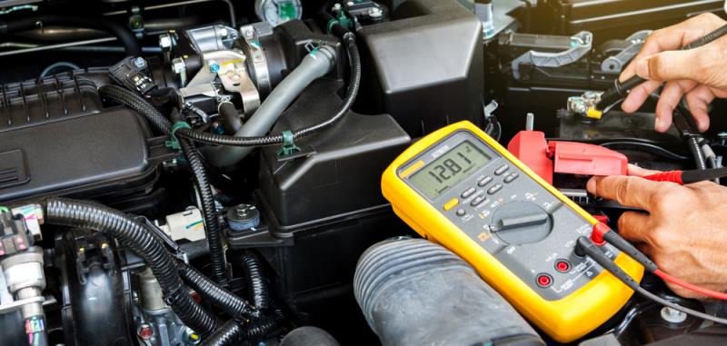 Autoelektrik testriga 